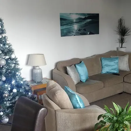 Apartament The Rafters Bank House Stunning