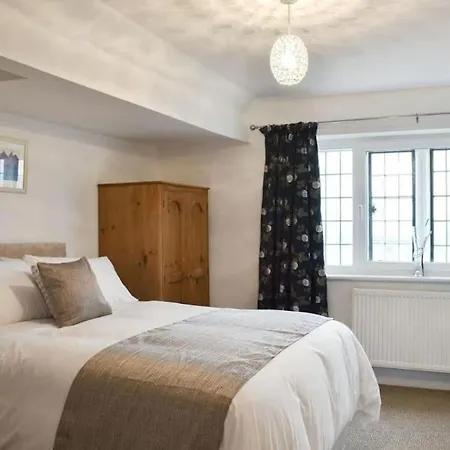 Apartament The Rafters Bank House Stunning *
